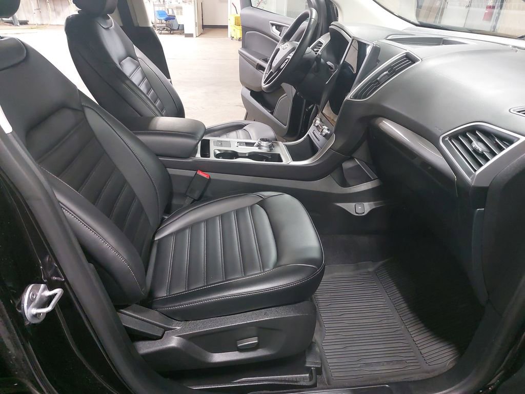 Used 2023 Ford Edge SEL w/ Convenience Package AWD/4WD image 10