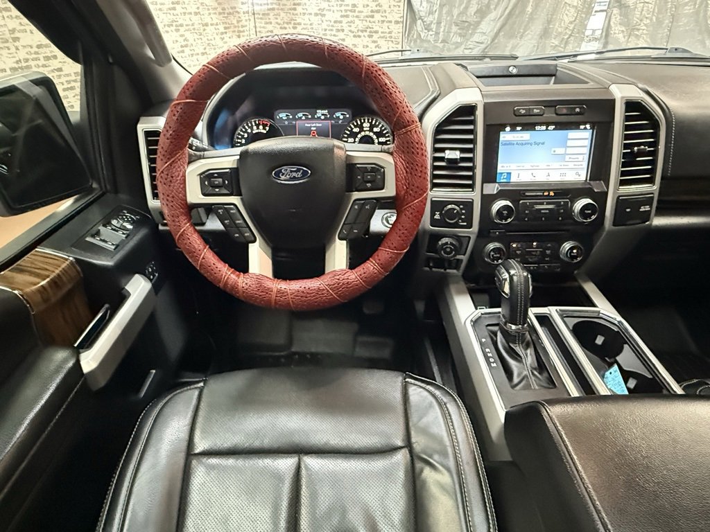 Used 2018 Ford F150 Lariat w/ Equipment Group 502A Luxury image 13