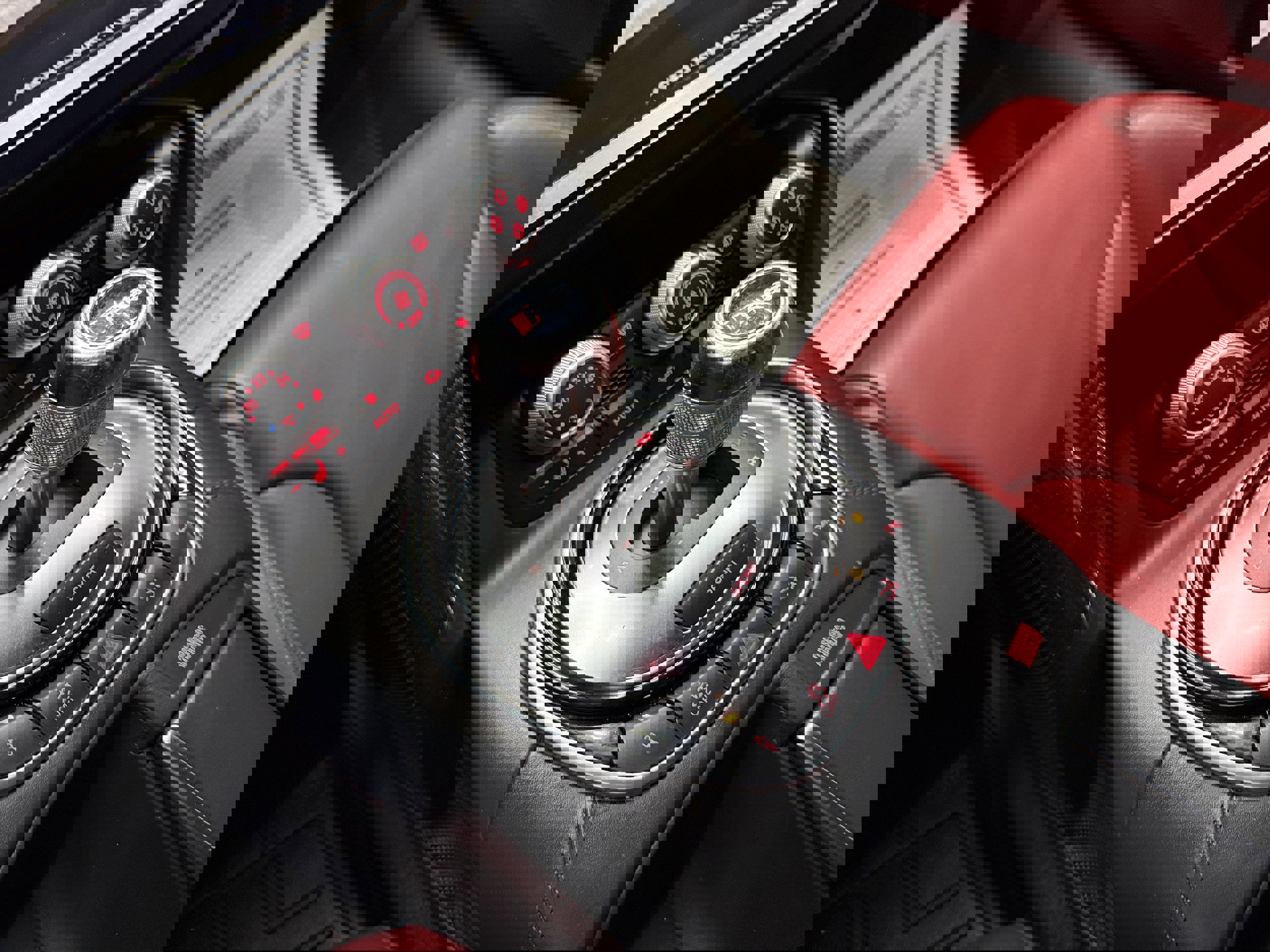 Used 2015 Audi R8 V8 image 20