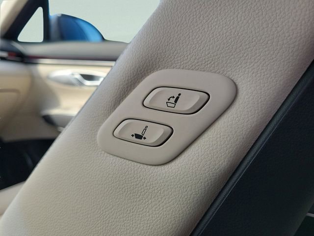 New 2026 Genesis GV70 2.5T Select AWD/4WD image 34