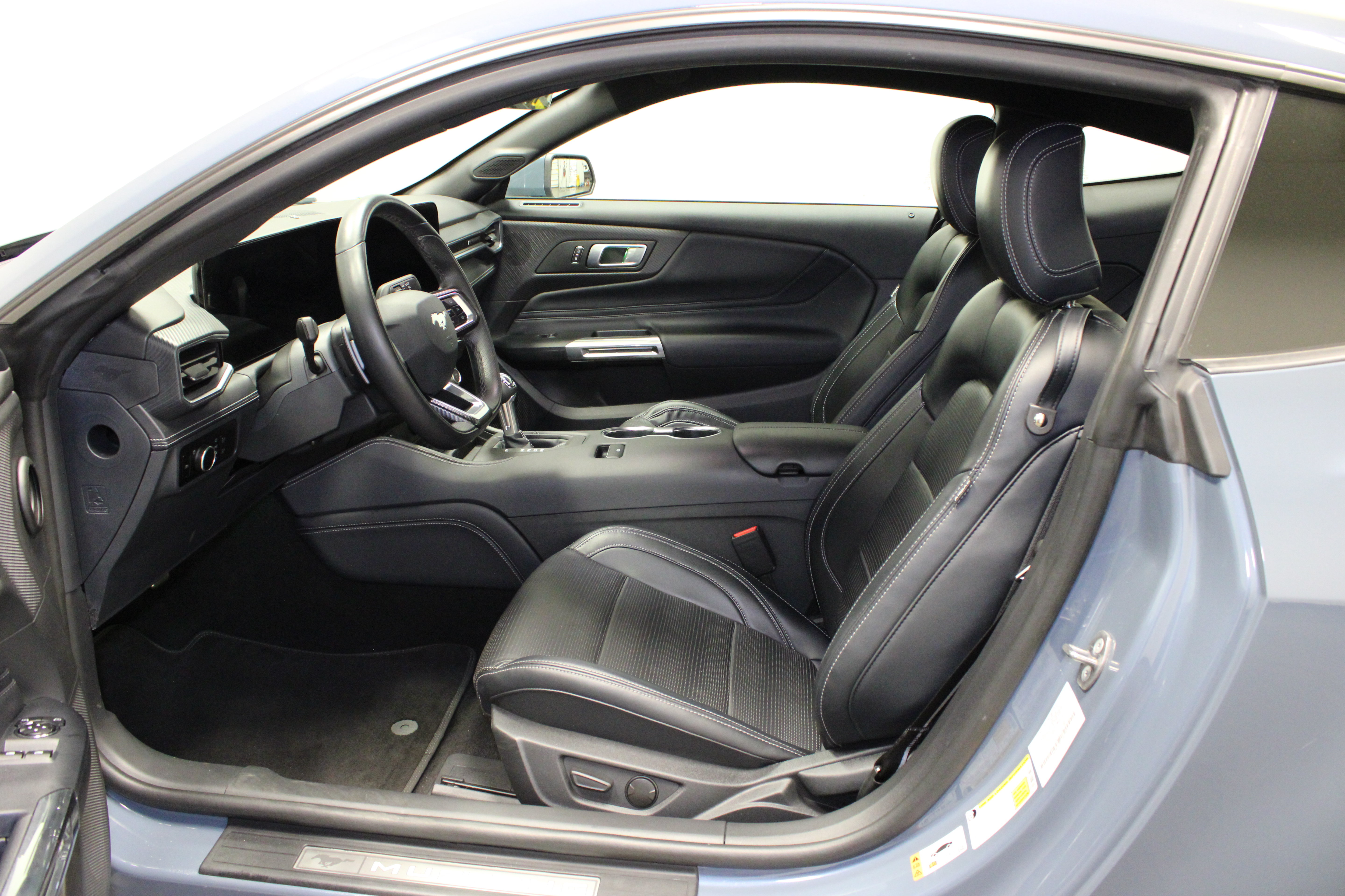 Used 2024 Ford Mustang GT Premium RWD image 15