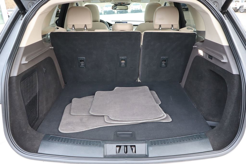 Used 2021 Lincoln Corsair AWD w/ Premium Package image 29