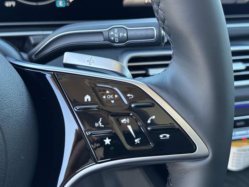 New 2026 Mercedes-Benz GLS 450 4MATIC image 27