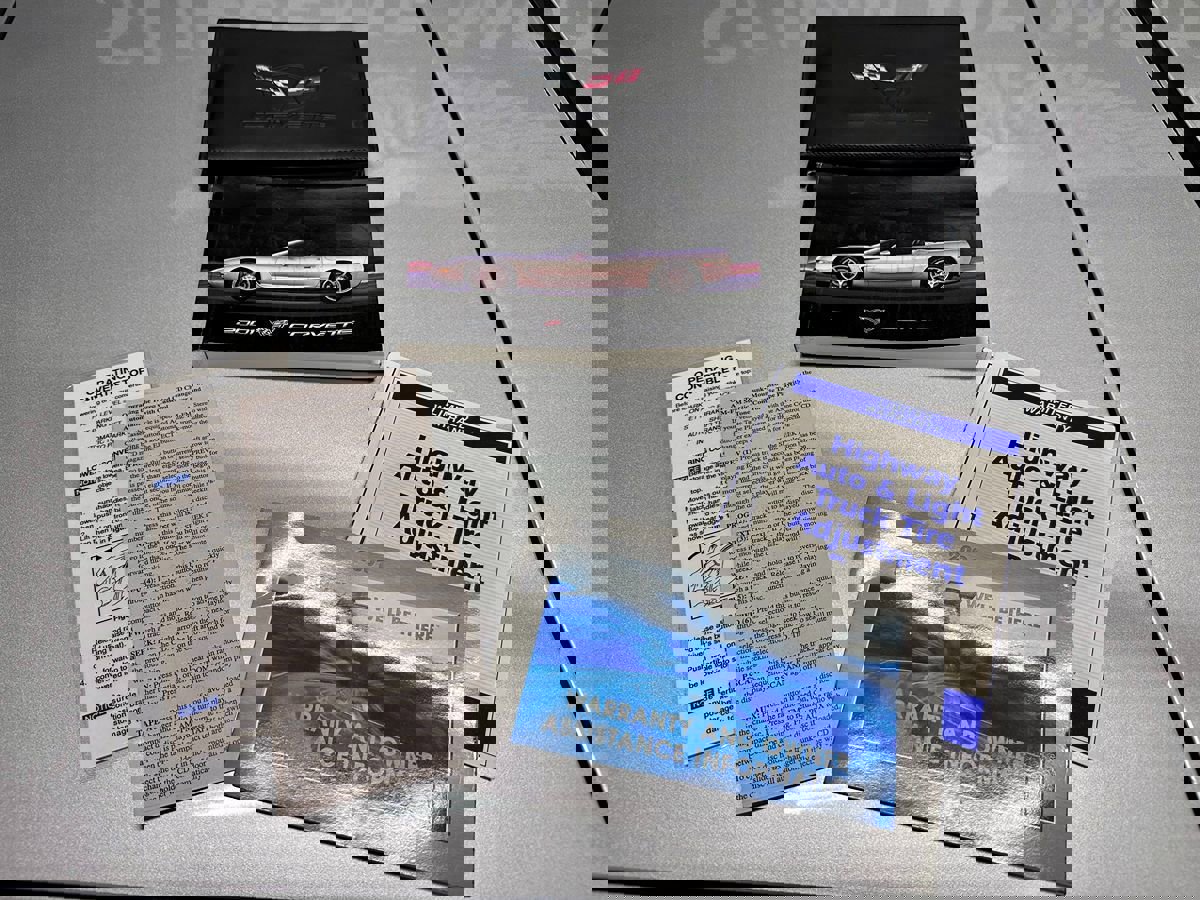 Used 2001 Chevrolet Corvette Convertible w/ Preferred Equipment Group2 image 25