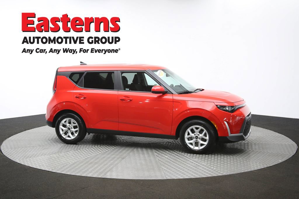 Used 2023 Kia Soul LX w/ Option Group 015 image 46