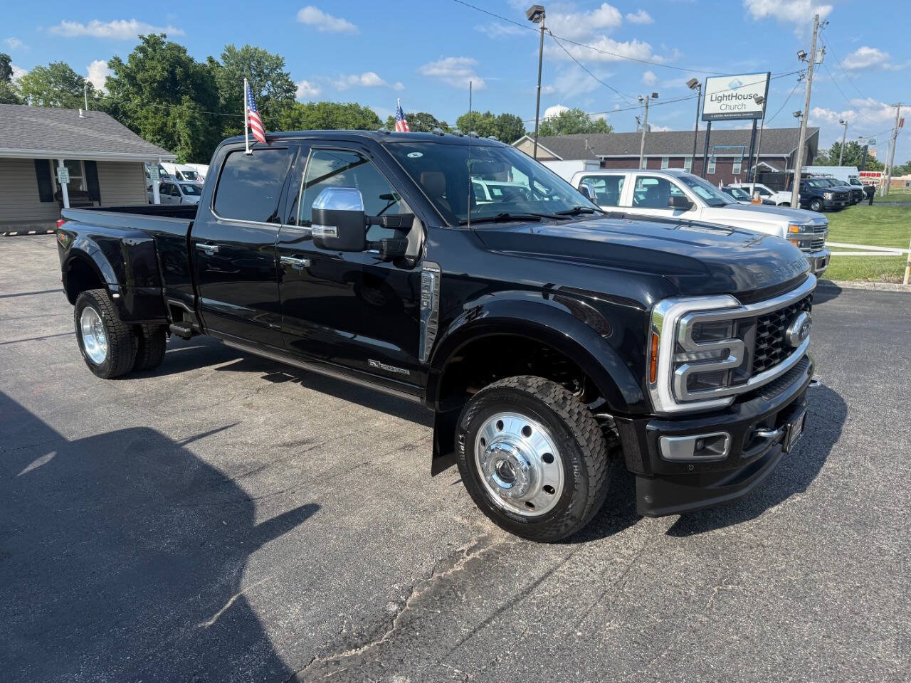 Used 2024 Ford F450 Platinum AWD/4WD image 4