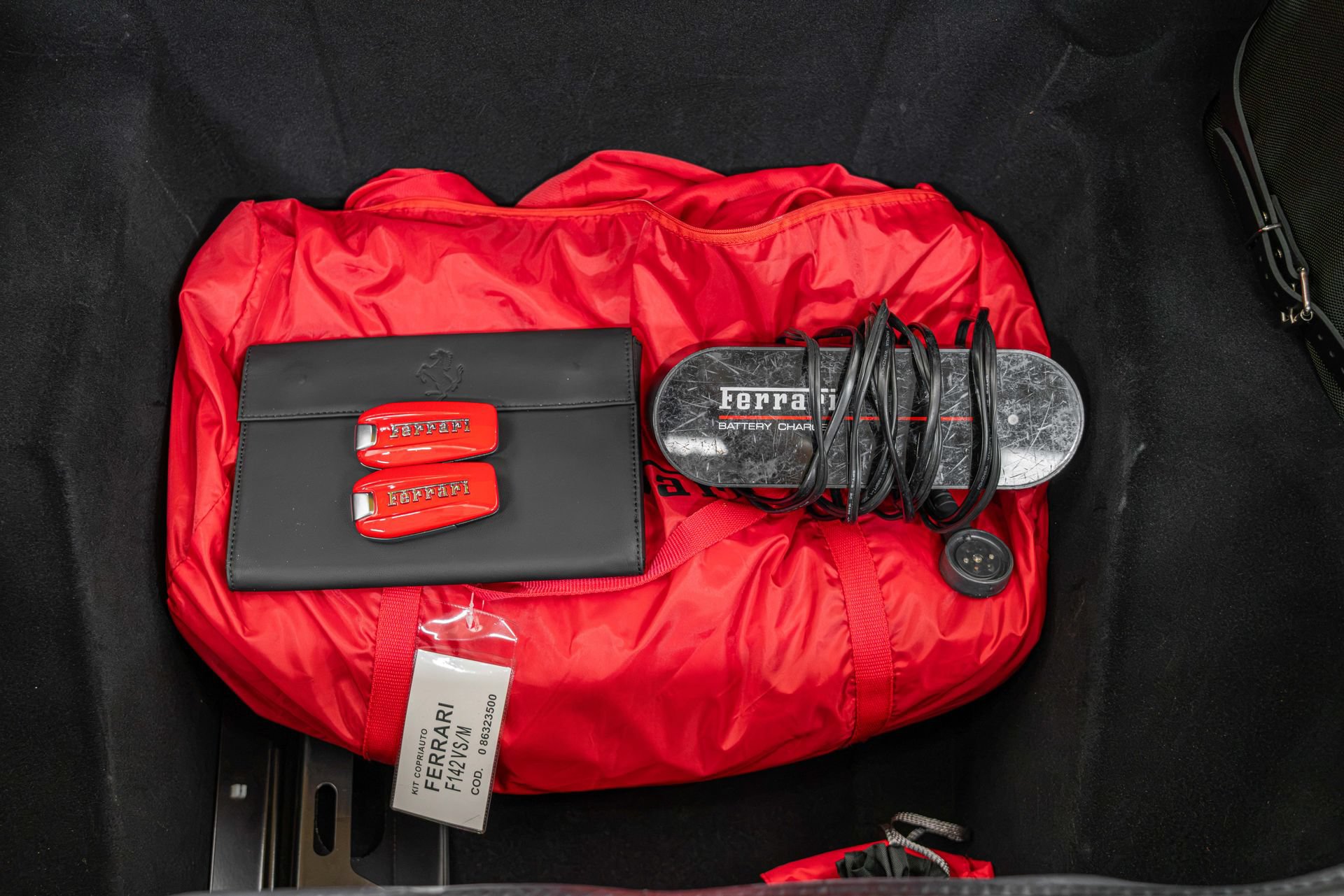Certified 2022 Ferrari F8 Tributo RWD image 25