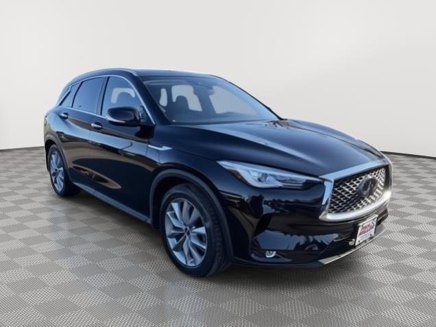 Used 2019 INFINITI QX50 Essential w/ Premium Audio Package image 3