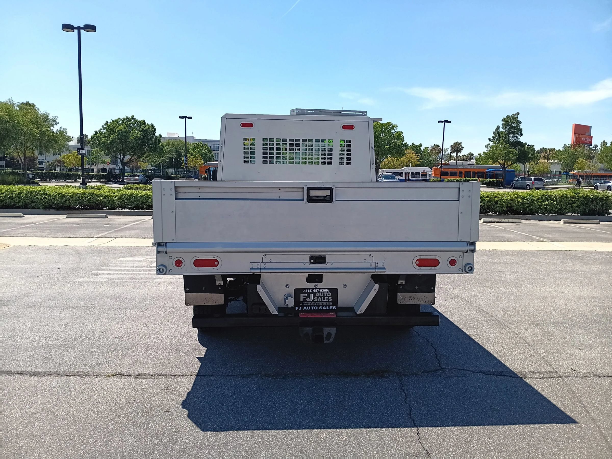 Used 2019 Ford Transit 250 138 RWD image 8