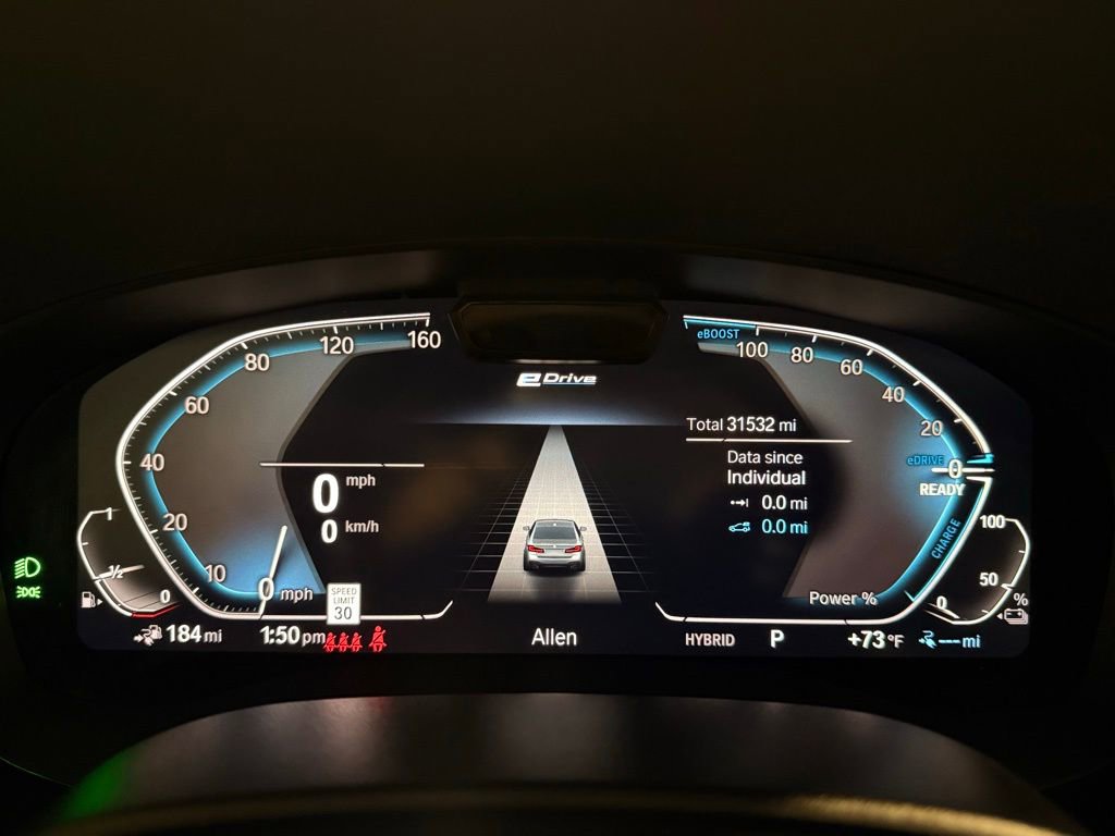 Used 2021 BMW 530e w/ M Sport Package RWD image 18