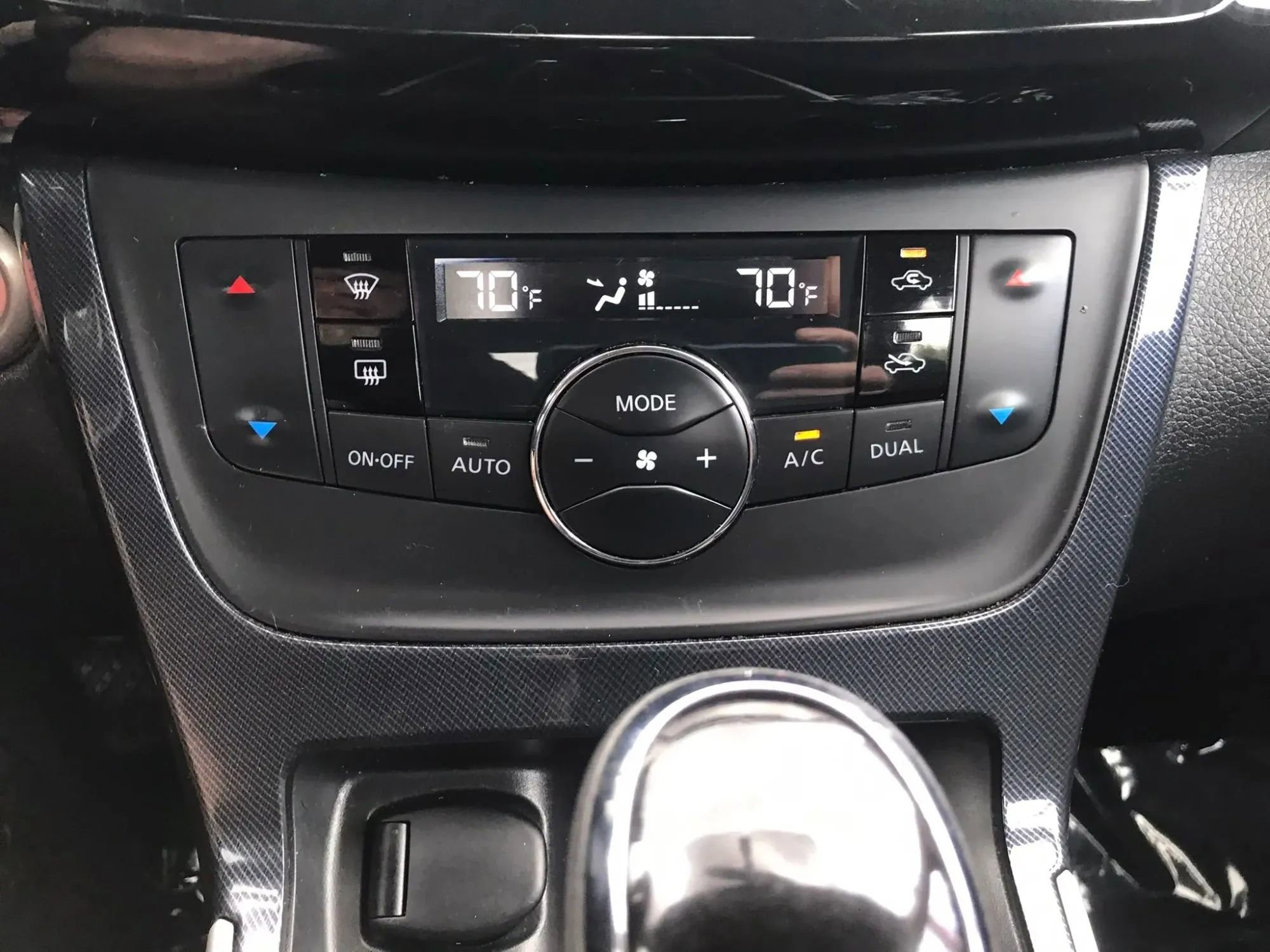 Used 2019 Nissan Sentra SR FWD image 24