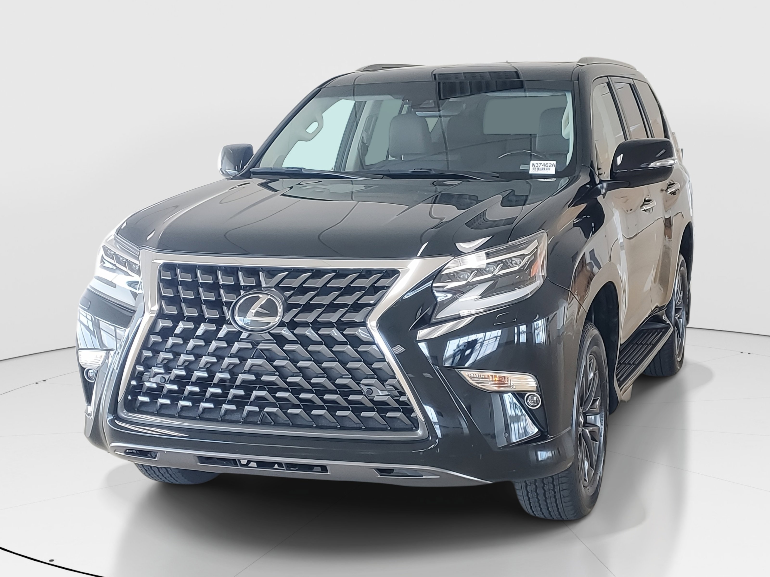 Used 2023 Lexus GX 460 Premium w/ Premium Package image 4