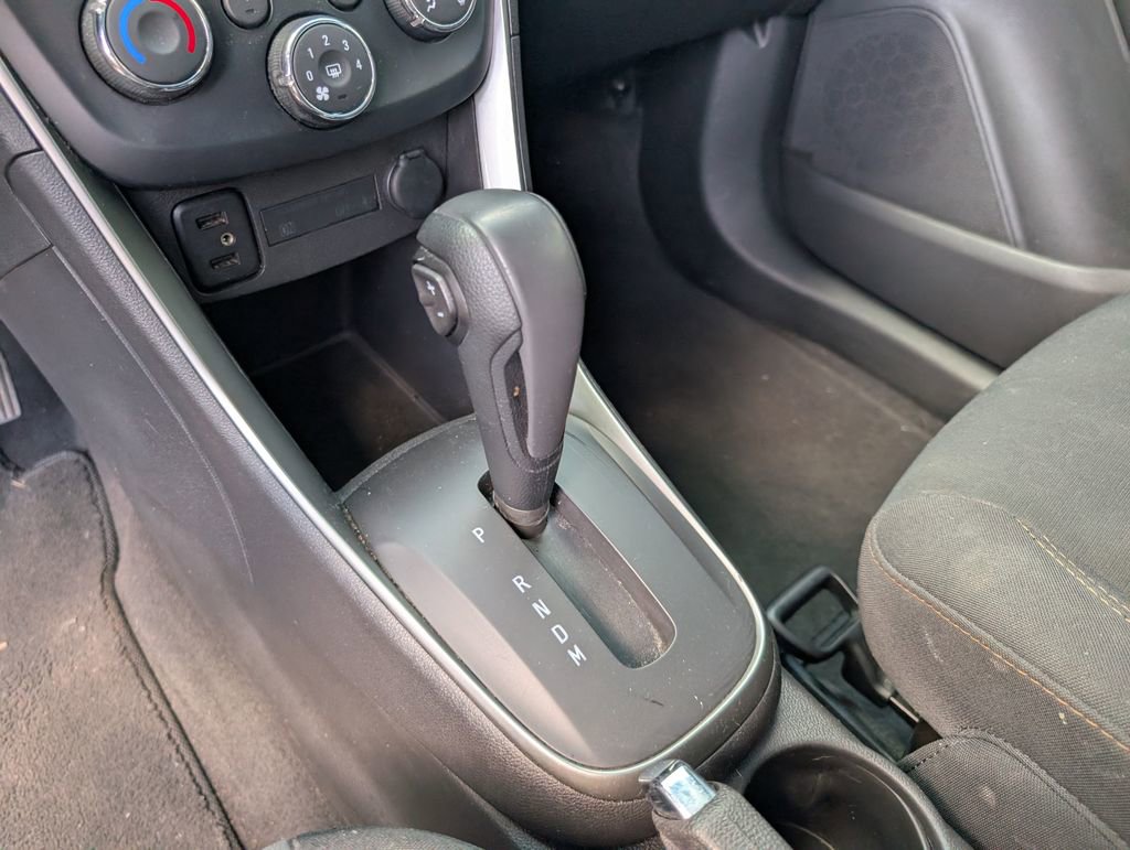 Used 2018 Chevrolet Trax LS image 15