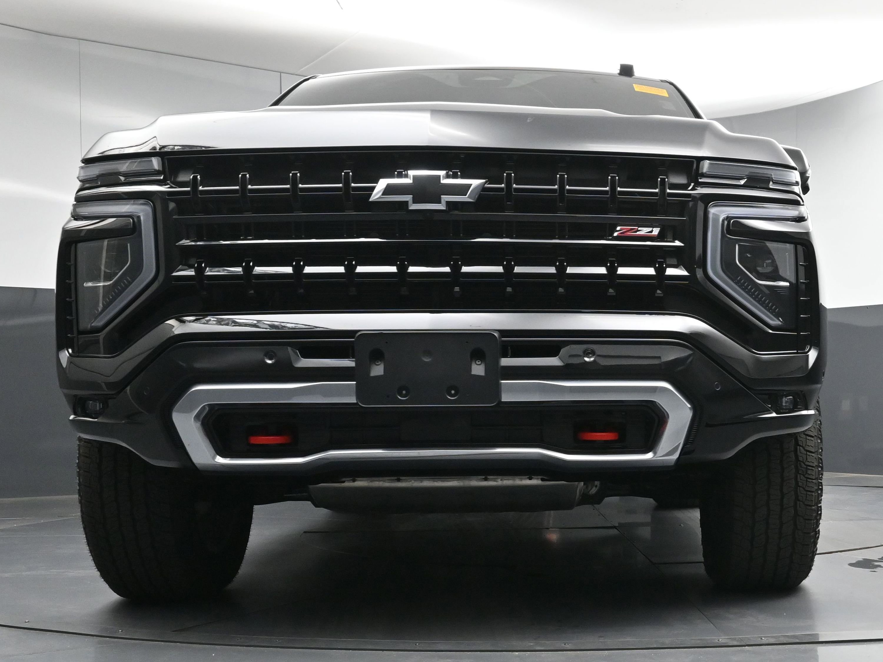 Used 2026 Chevrolet Tahoe Z71 w/ Comfort Package image 24