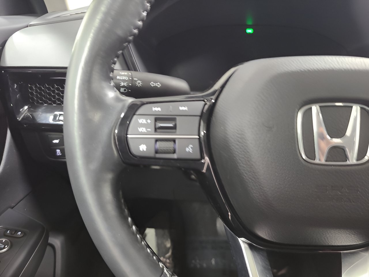 Used 2023 Honda CR-V EX-L image 26