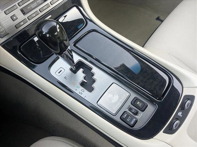 Used 2009 Lexus SC 430 image 12