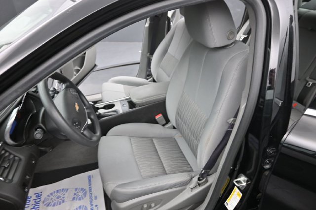 Used 2017 Chevrolet Impala LS FWD image 19