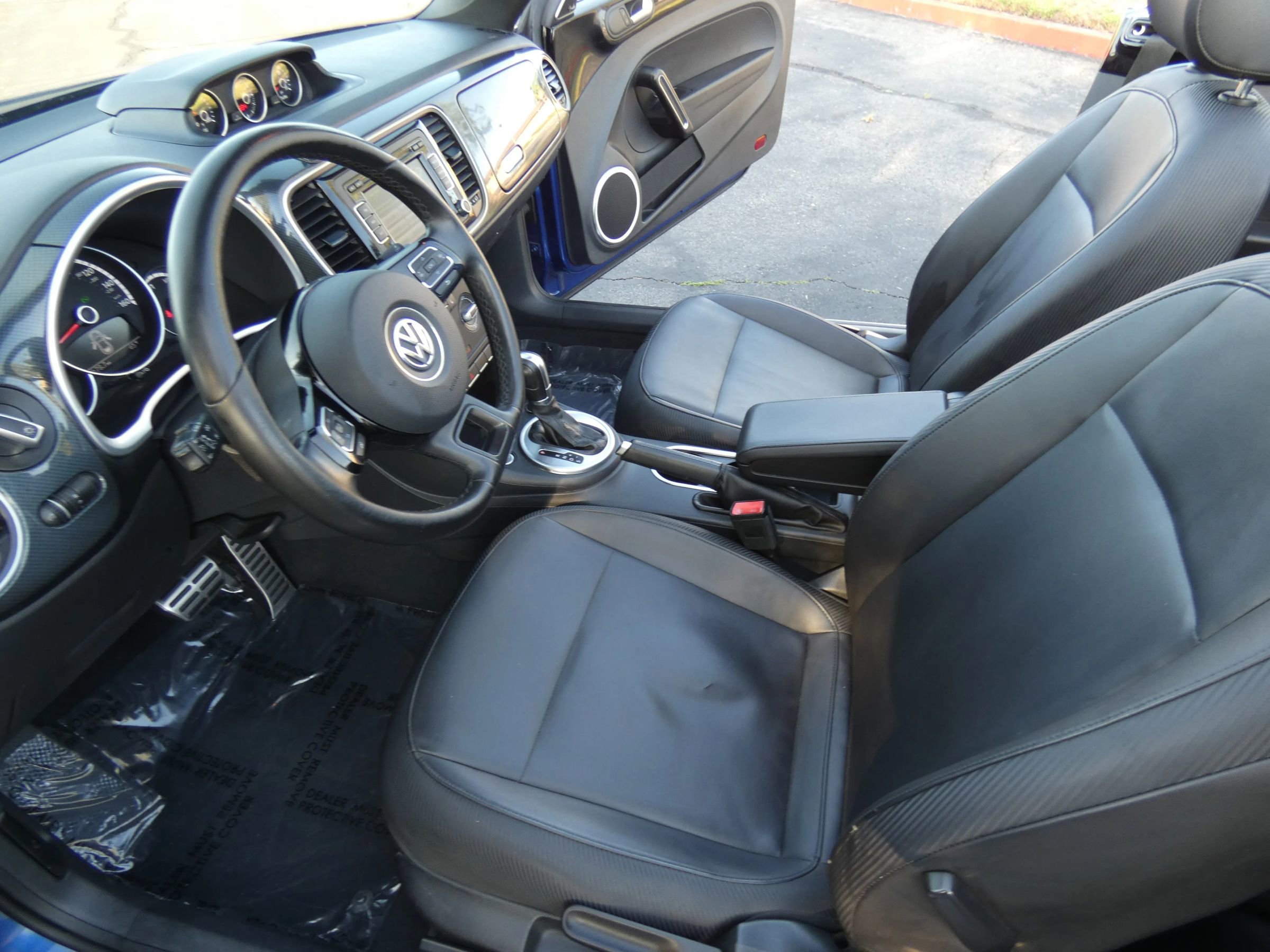 Used 2014 Volkswagen Beetle R-Line image 47