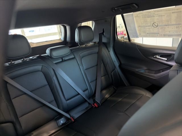 New 2026 Chevrolet Equinox LT w/ Convenience Package II AWD/4WD image 28