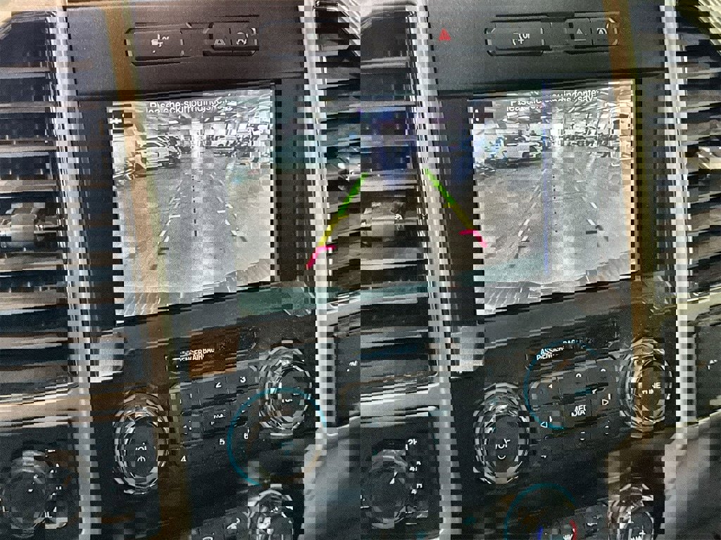 Used 2019 Ford F150 Lariat image 20