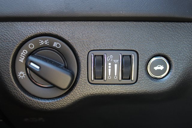 Used 2023 Dodge Charger R/T w/ Daytona Edition Group image 18