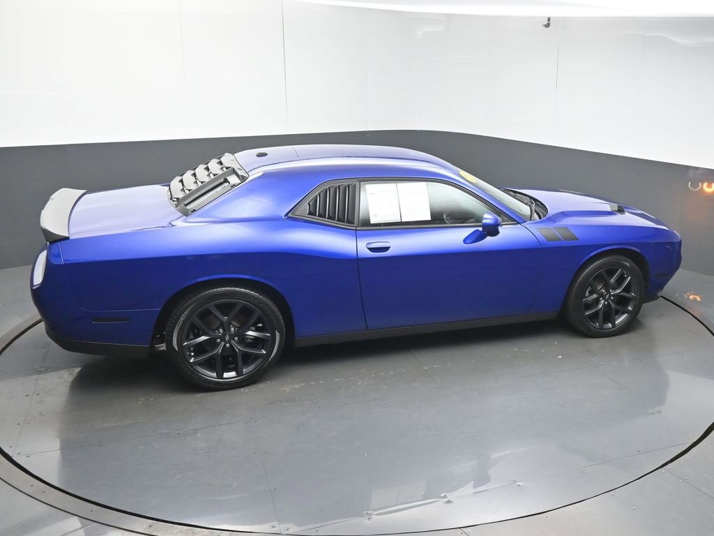 Used 2021 Dodge Challenger SXT w/ Blacktop Package image 43