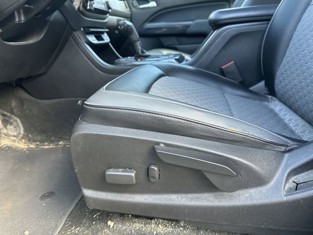 Used 2017 Chevrolet Colorado Z71 image 17