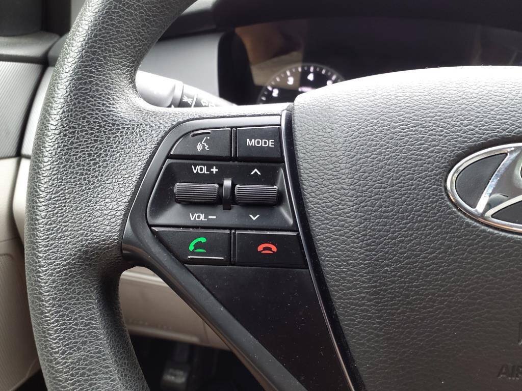 Used 2016 Hyundai Sonata SE FWD image 20