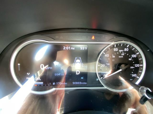 Used 2021 Nissan Versa SV image 21