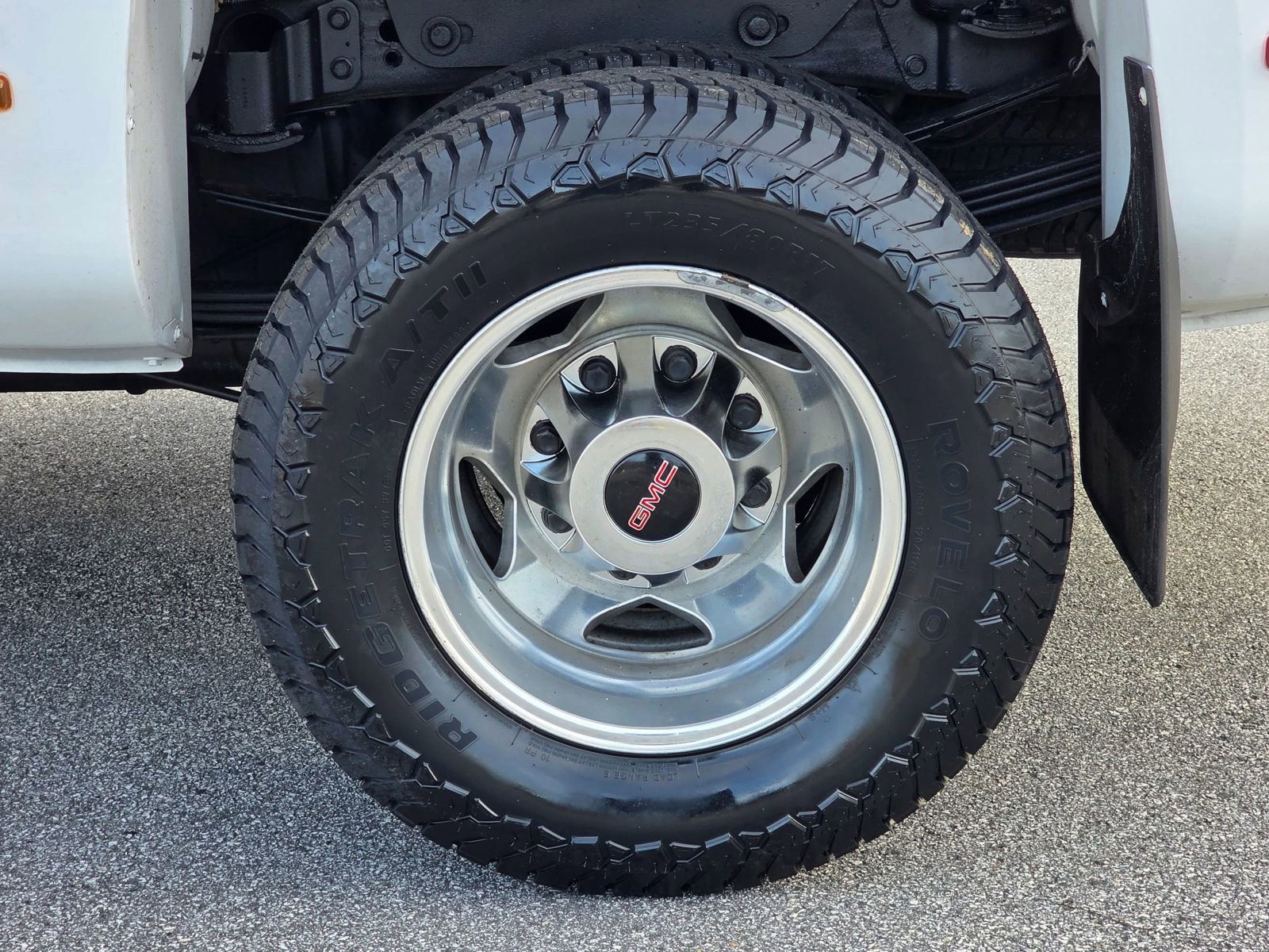 Used 2017 GMC Sierra 3500 Denali w/ Duramax Plus Package AWD/4WD image 41