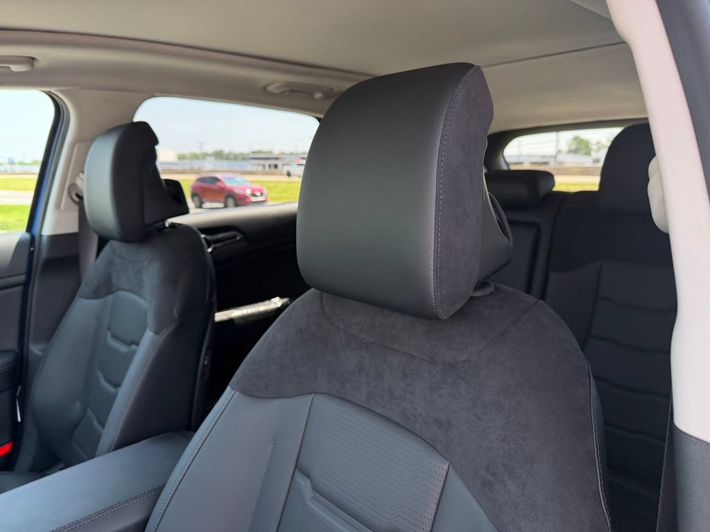 New 2026 Kia Sportage SX FWD image 11