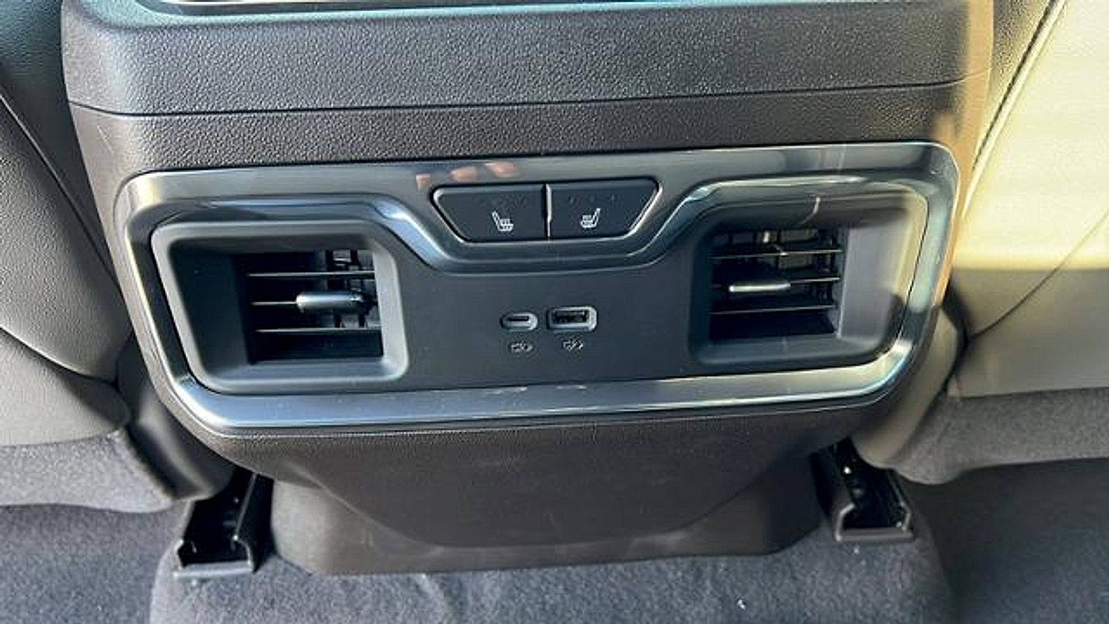 New 2026 Chevrolet Silverado 1500 LTZ w/ LTZ Premium Package image 17