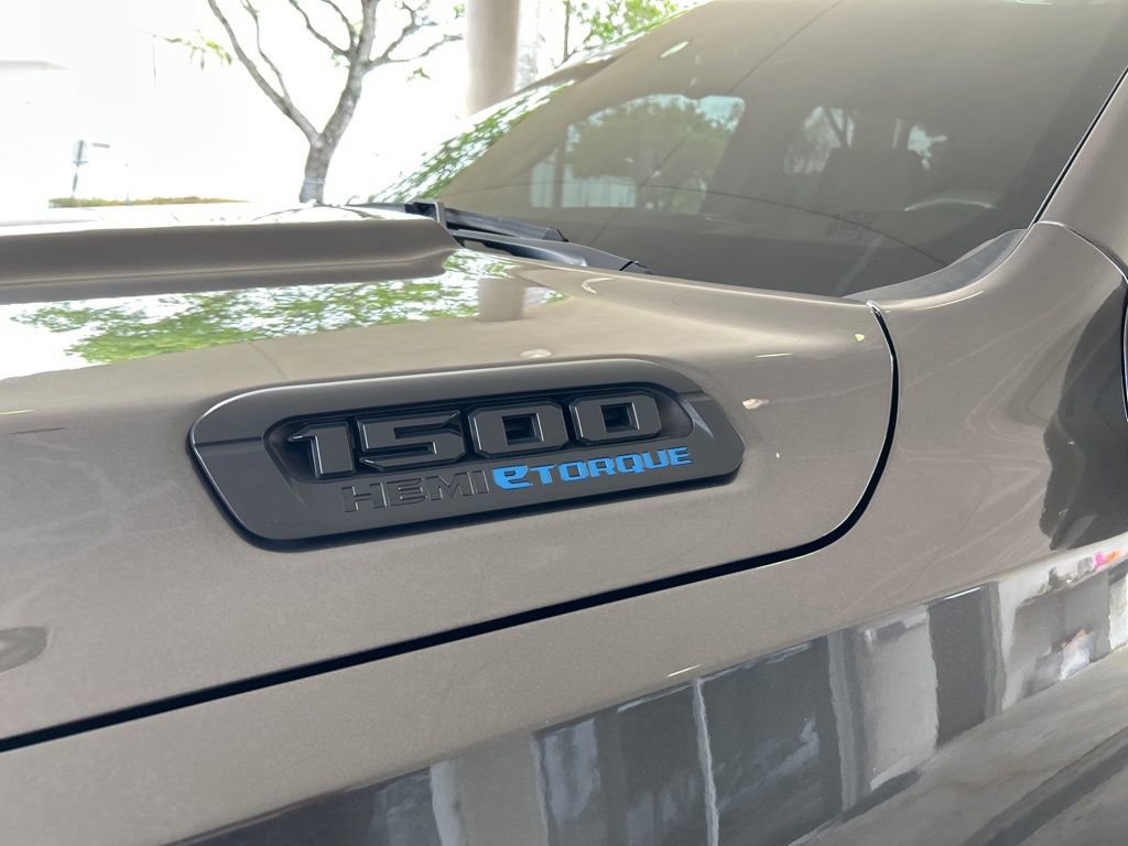 Used 2023 RAM 1500 Big Horn image 14