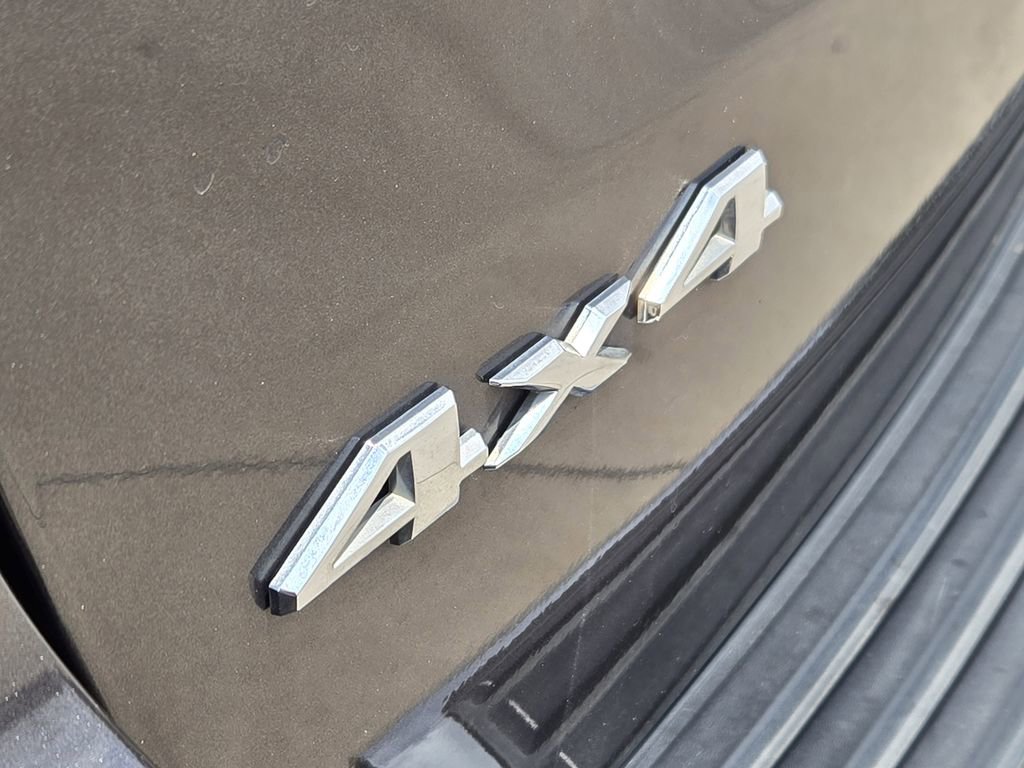 Used 2018 Jeep Grand Cherokee Limited AWD/4WD image 16