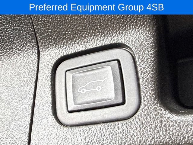 Used 2023 GMC Acadia AT4 AWD/4WD image 16