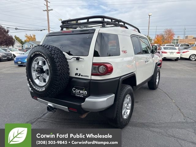 Used 2012 Toyota FJ Cruiser 4WD image 5