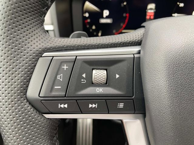 New 2025 Mitsubishi Outlander AWD image 18