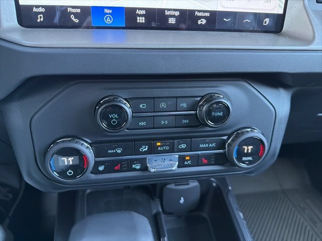Used 2025 Ford Bronco Outer Banks AWD/4WD image 16