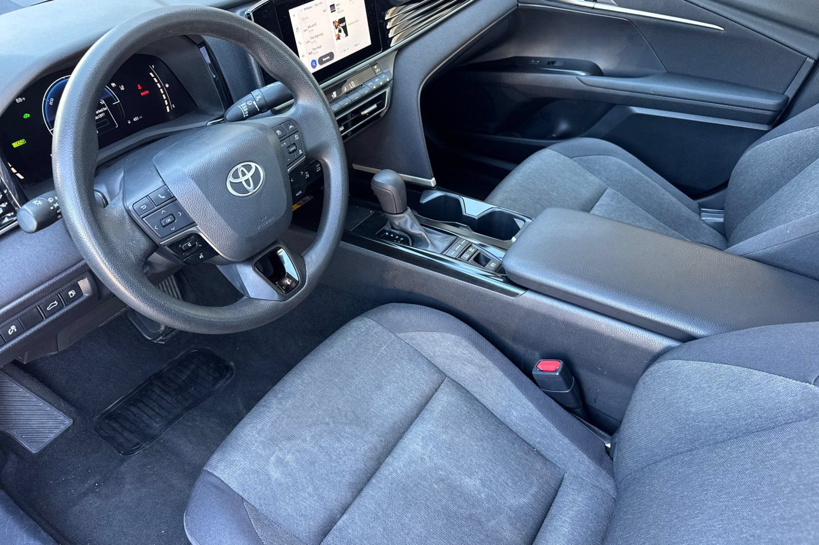 Certified 2025 Toyota Camry LE FWD image 11