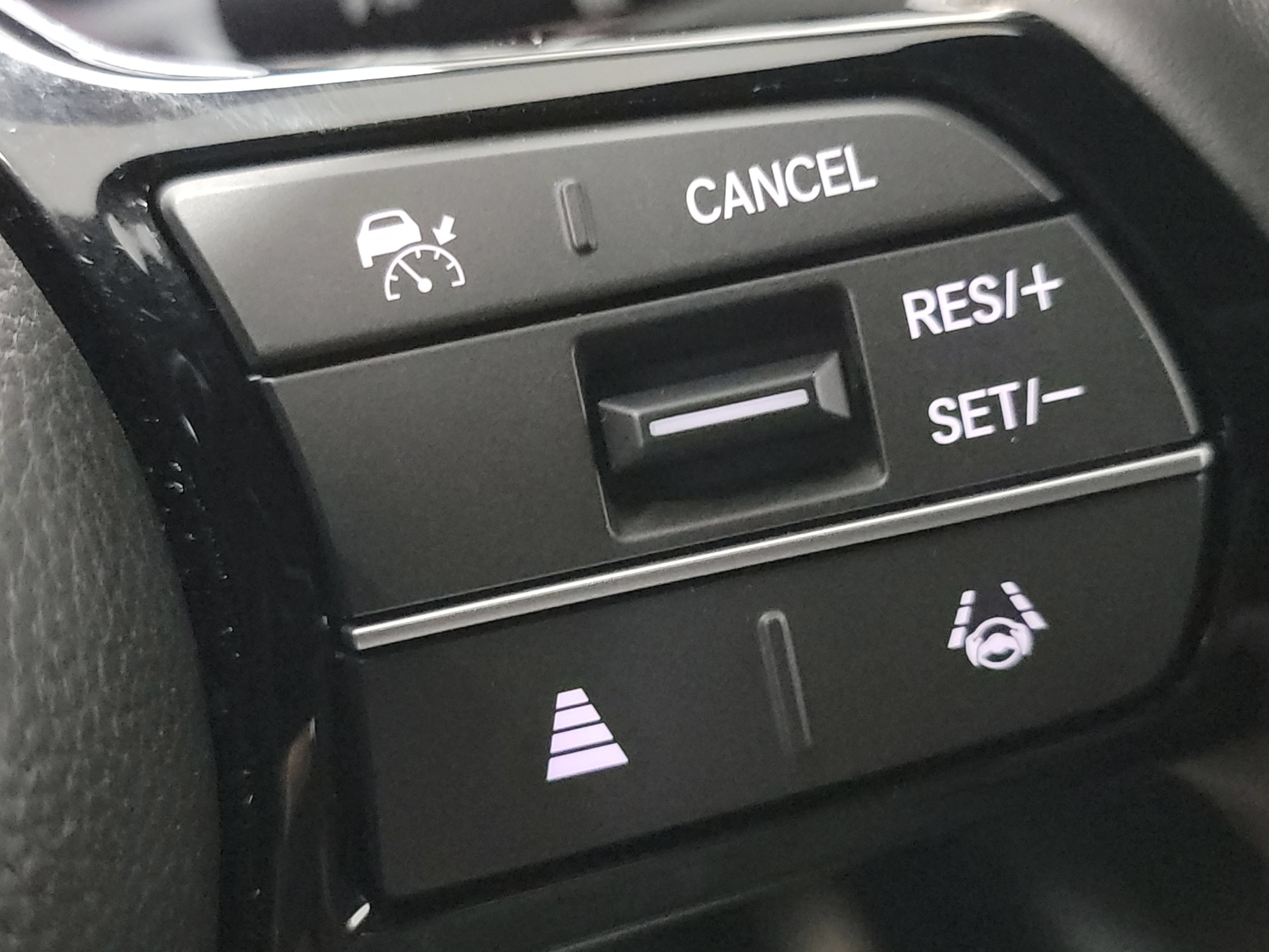 Used 2024 Honda HR-V Sport image 33