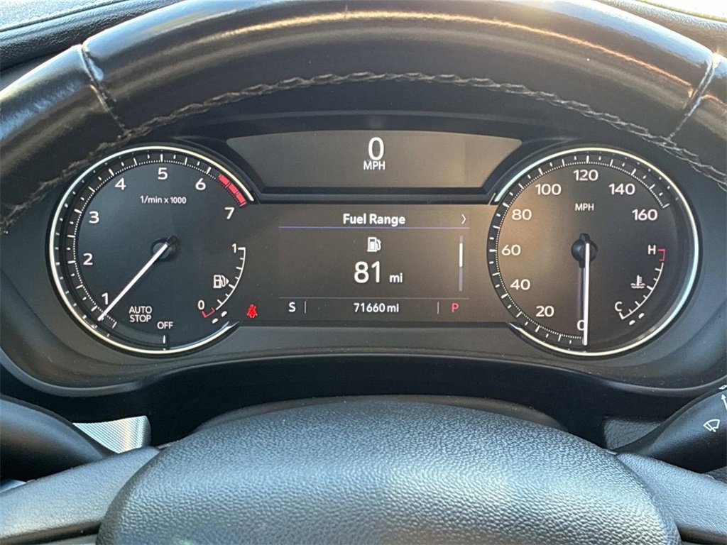 Used 2023 Cadillac XT4 Premium Luxury image 29