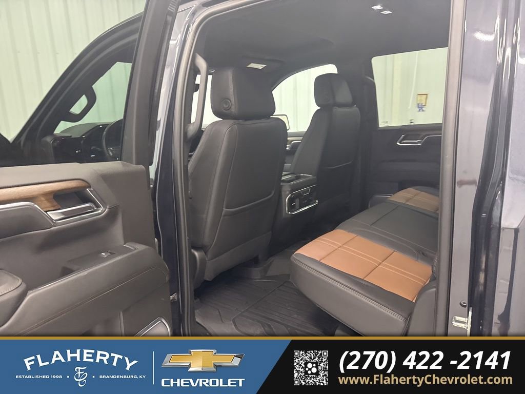 Used 2024 Chevrolet Silverado 1500 High Country w/ Technology Package image 11