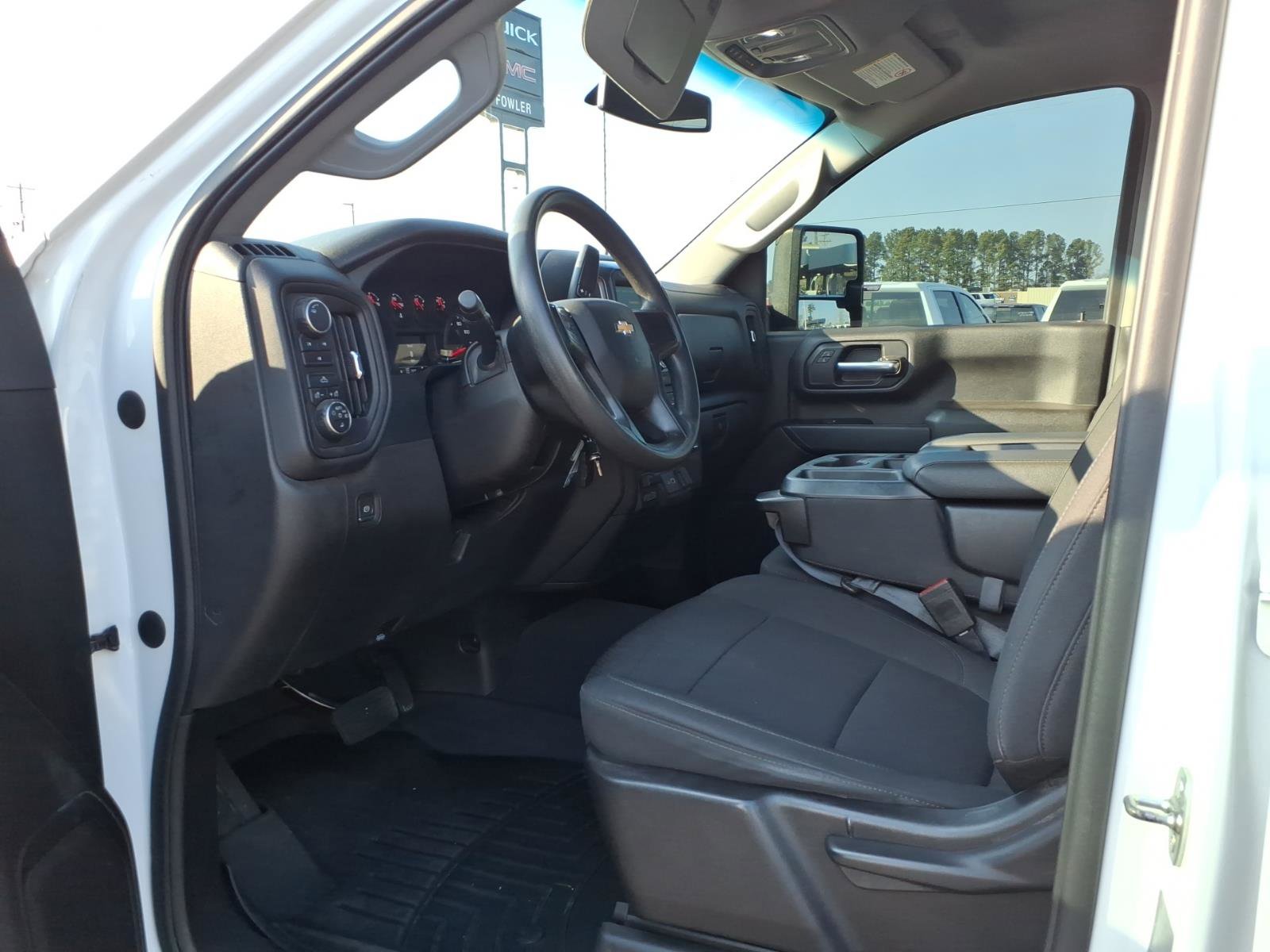 Used 2022 Chevrolet Silverado 2500 Custom w/ Custom Value Package AWD/4WD image 20