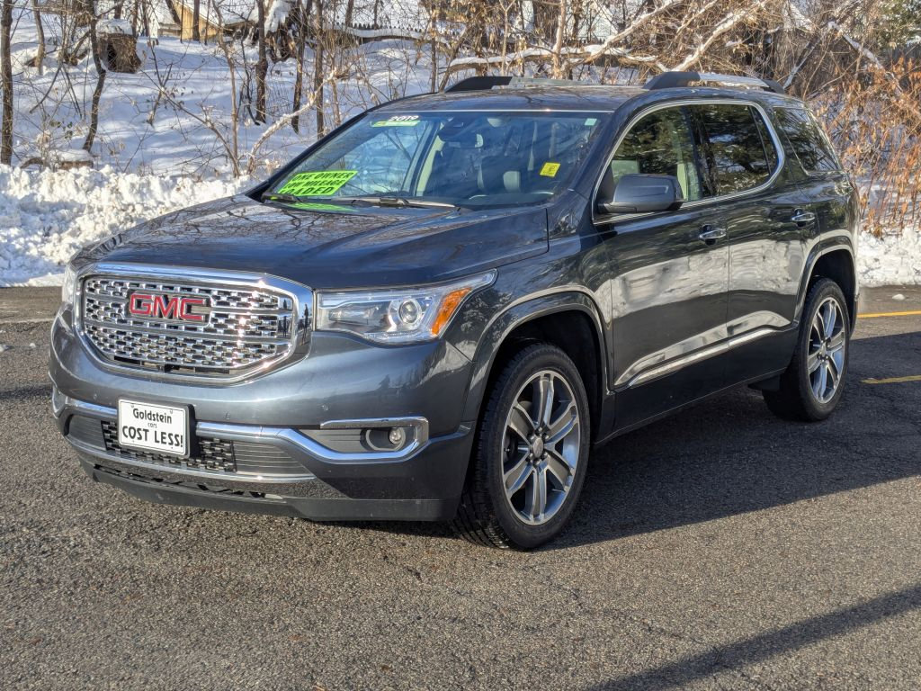 Used 2019 GMC Acadia Denali w/ Technology Package image 3