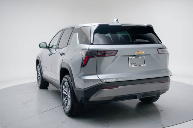 Used 2026 Chevrolet Equinox LT w/ Convenience Package II AWD/4WD image 3