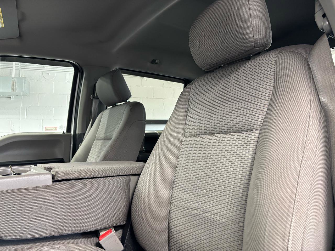 Used 2019 Ford F250 XLT w/ Snow Plow Prep Package image 30