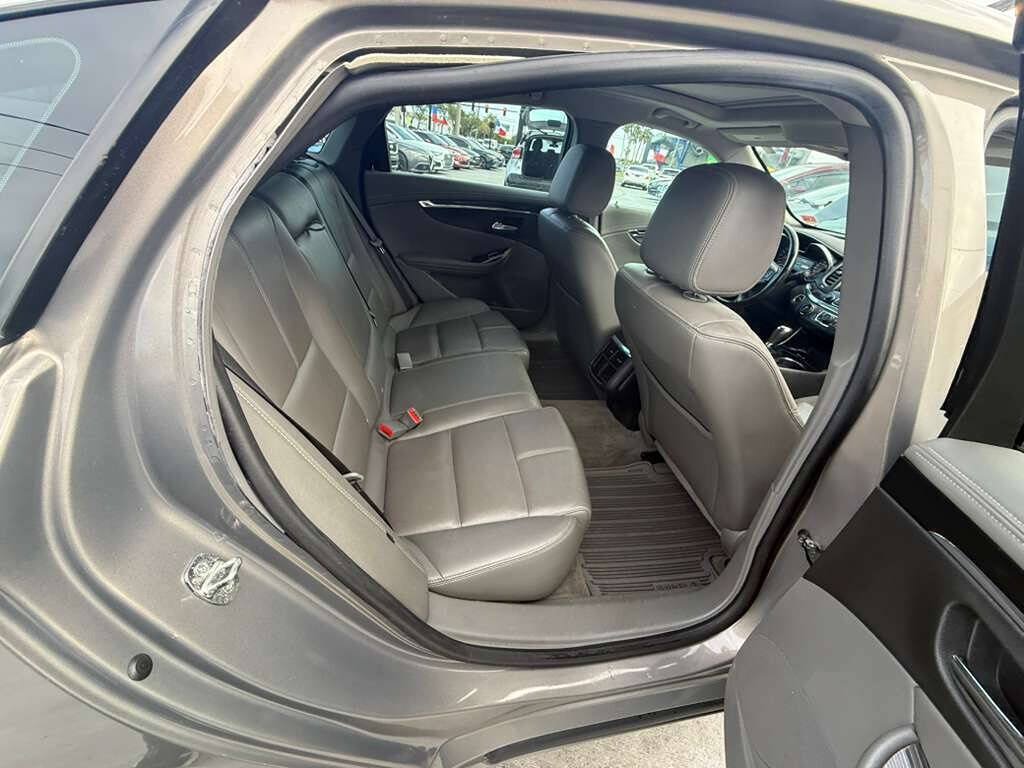 Used 2019 Chevrolet Impala LT w/ Sunroof and Spoiler Package FWD image 9