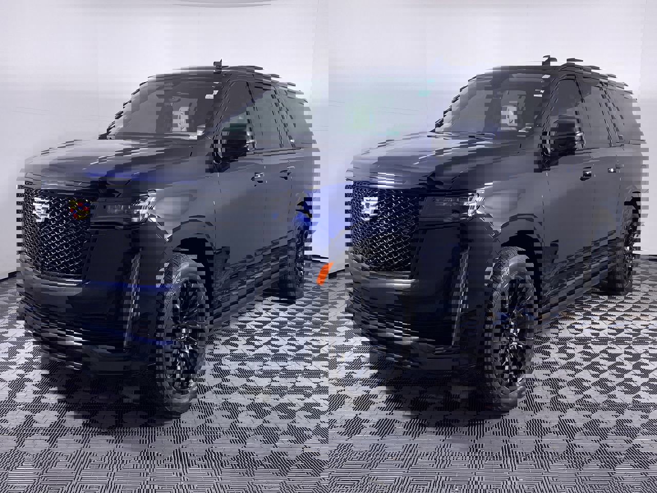 Certified 2024 Cadillac Escalade ESV Sport Platinum w/ LPO, ONYX Package image 19