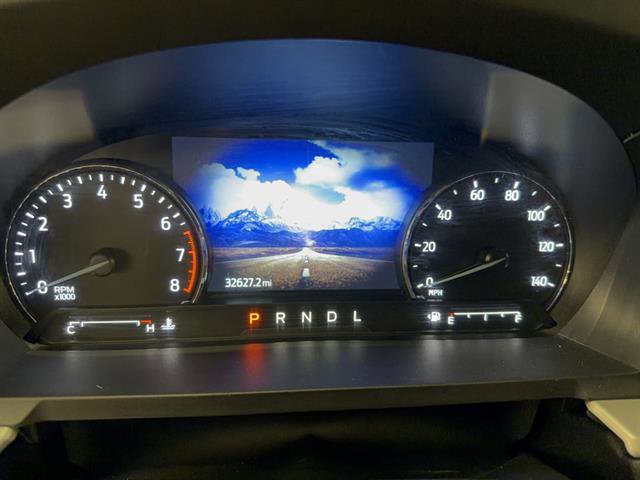 Certified 2022 Ford Explorer XLT w/ Equipment Group 202A image 6