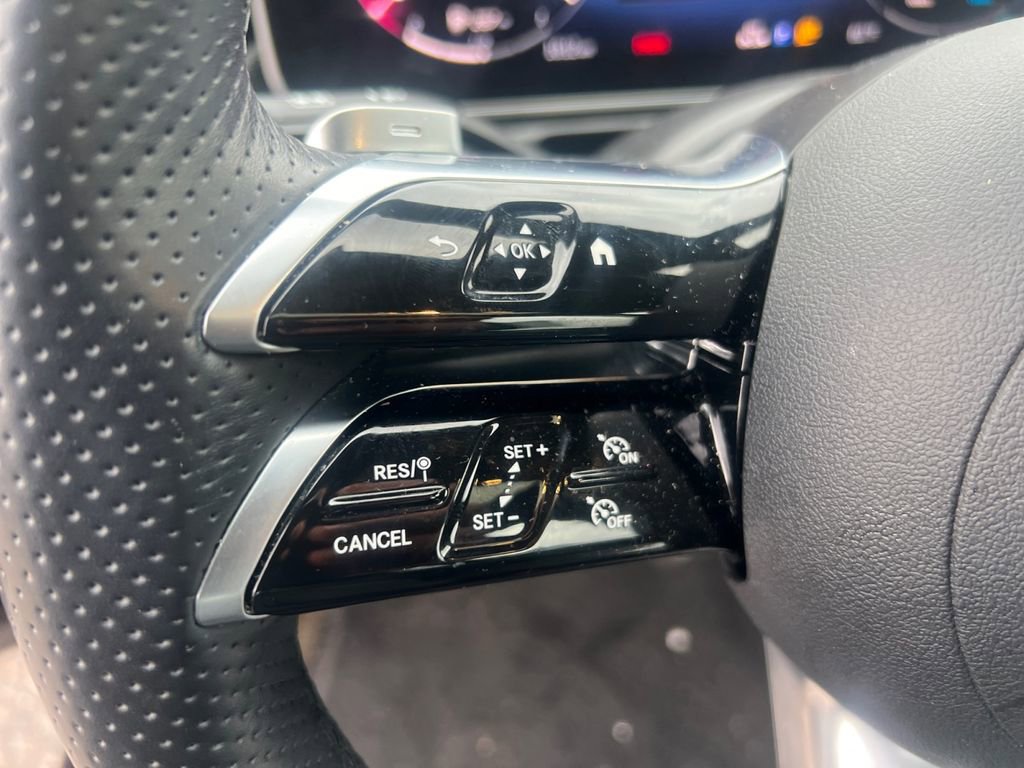 Used 2024 Mercedes-Benz C 300 Sedan image 18